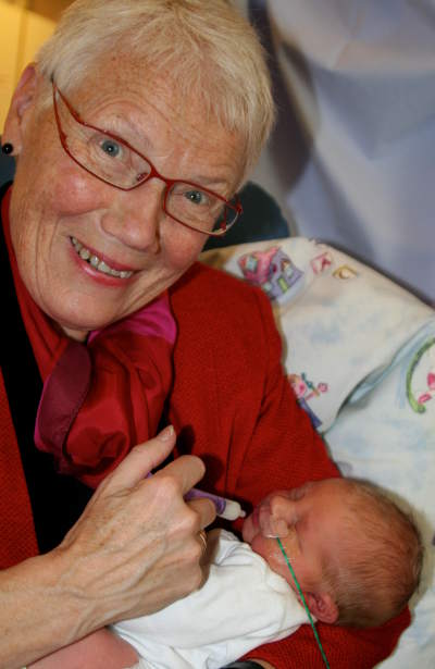 [Jenny and her grandmother Astri]