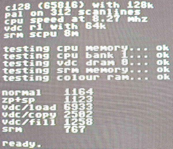 [Sk�rmbild fr�n memtest, som visar C128 med 64k VDC och SuperCPU]