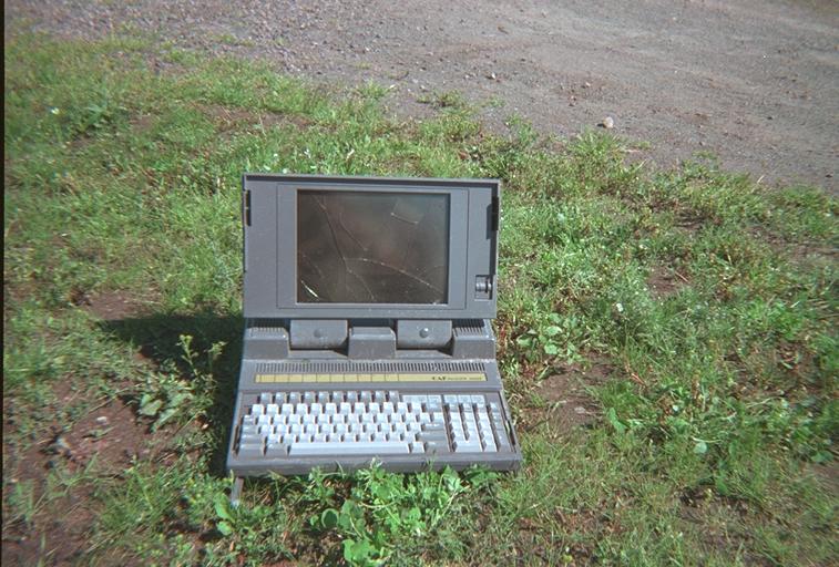 Lrdag; Stackars dator