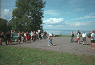 Lrdag; Kast med stort ntnav